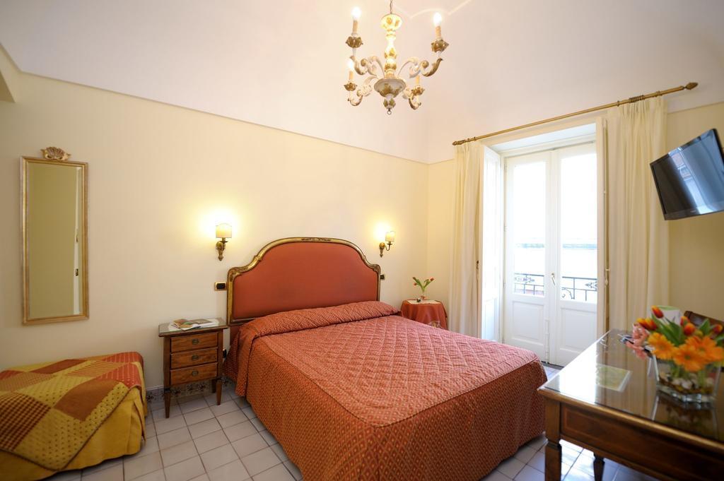 Residenza Del Duca Amalfi Room photo